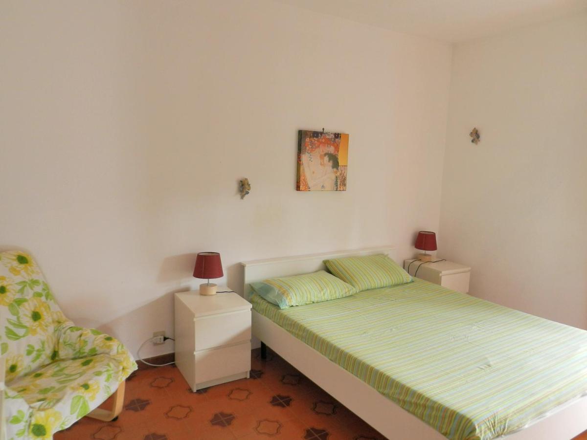 Apartment In Patti Marina: A Step Away From The Sea And From The Center! Exterior photo
